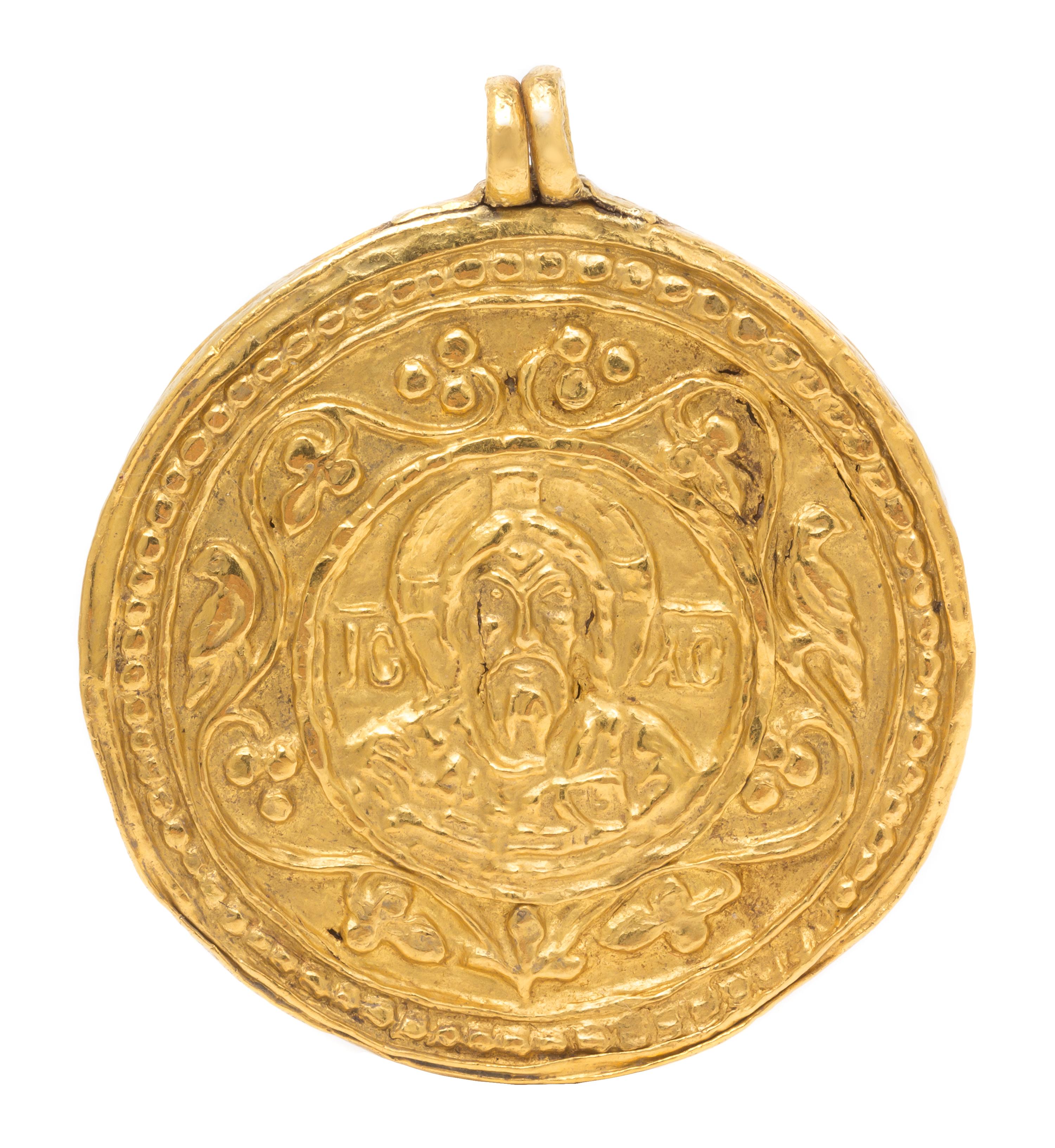 A High Karat Yellow Gold Byzantine Era Medallion/Pendant, 17.41 dwts.