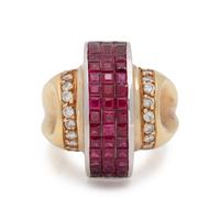 BICOLOR GOLD, RUBY AND DIAMOND RING