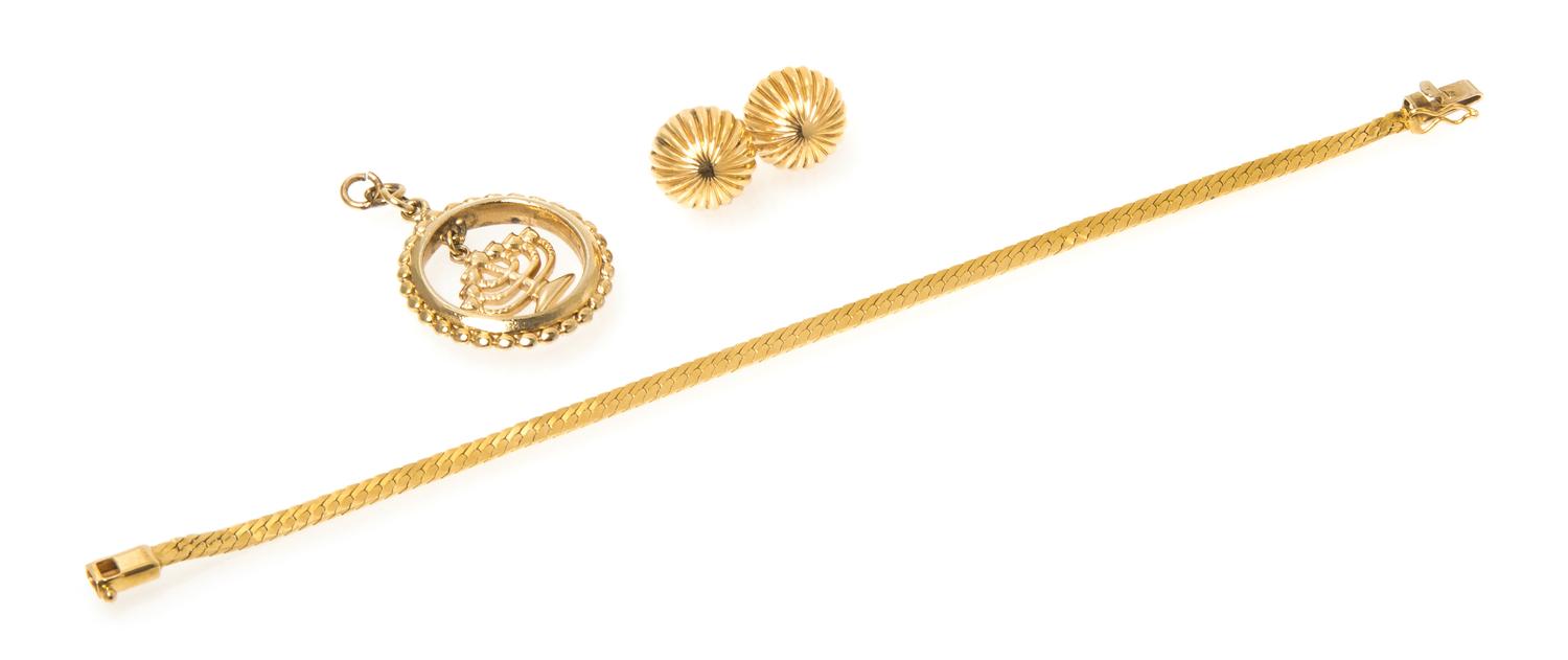 A Collection of Yellow Gold and Gold Tone Jewelry, 8.60 dwts.
