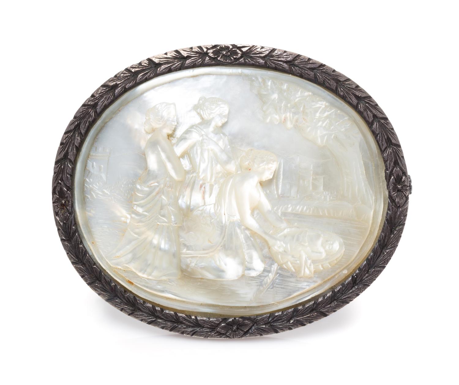A Silver and Mother-of-Pearl Cameo Brooch, 15.20 dwts.