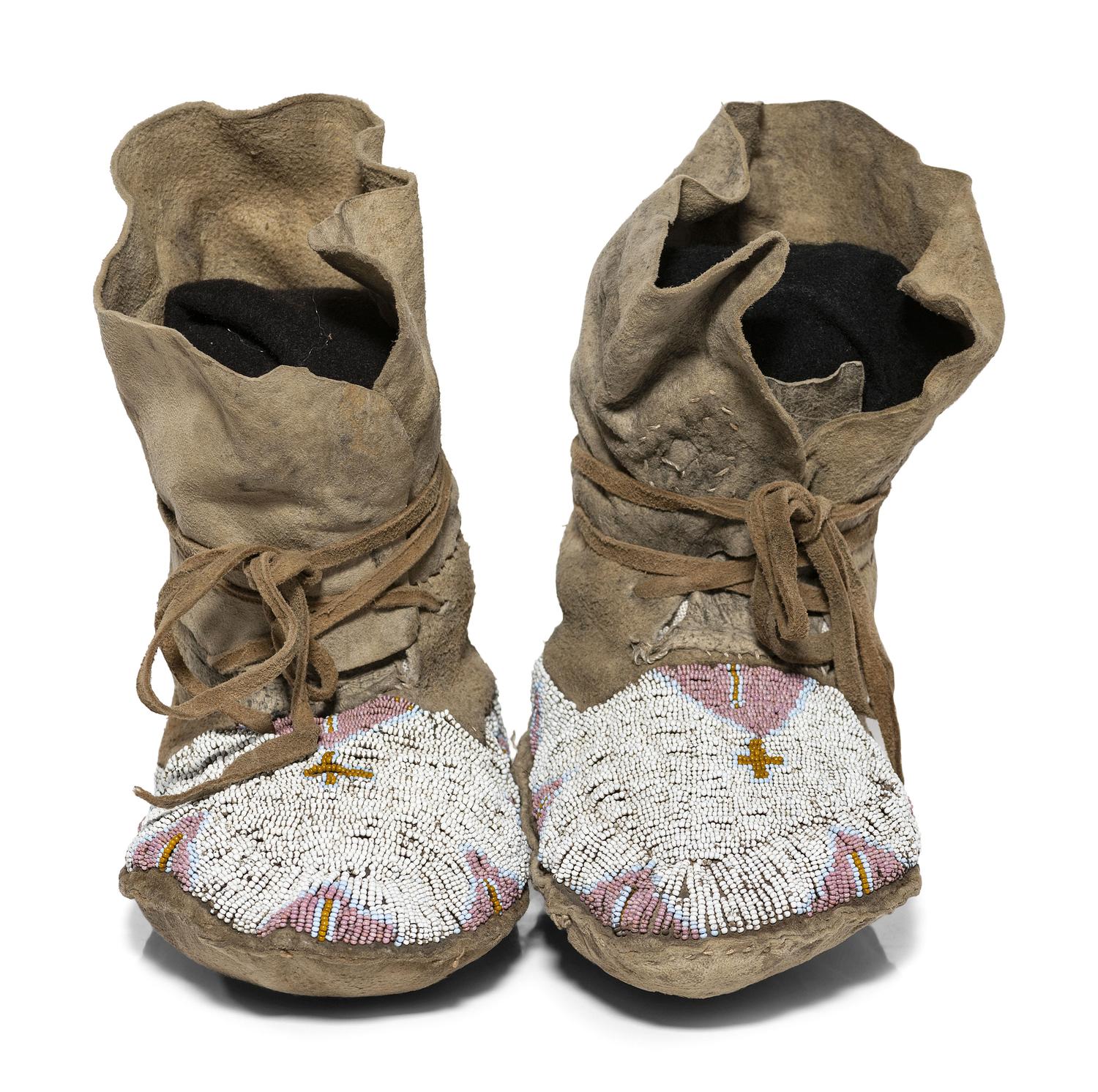 Northern Plains Beaded Hide High Top Moccasins, with Church