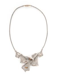 BUCCELLATI, BICOLOR GOLD CALLA LILY NECKLACE