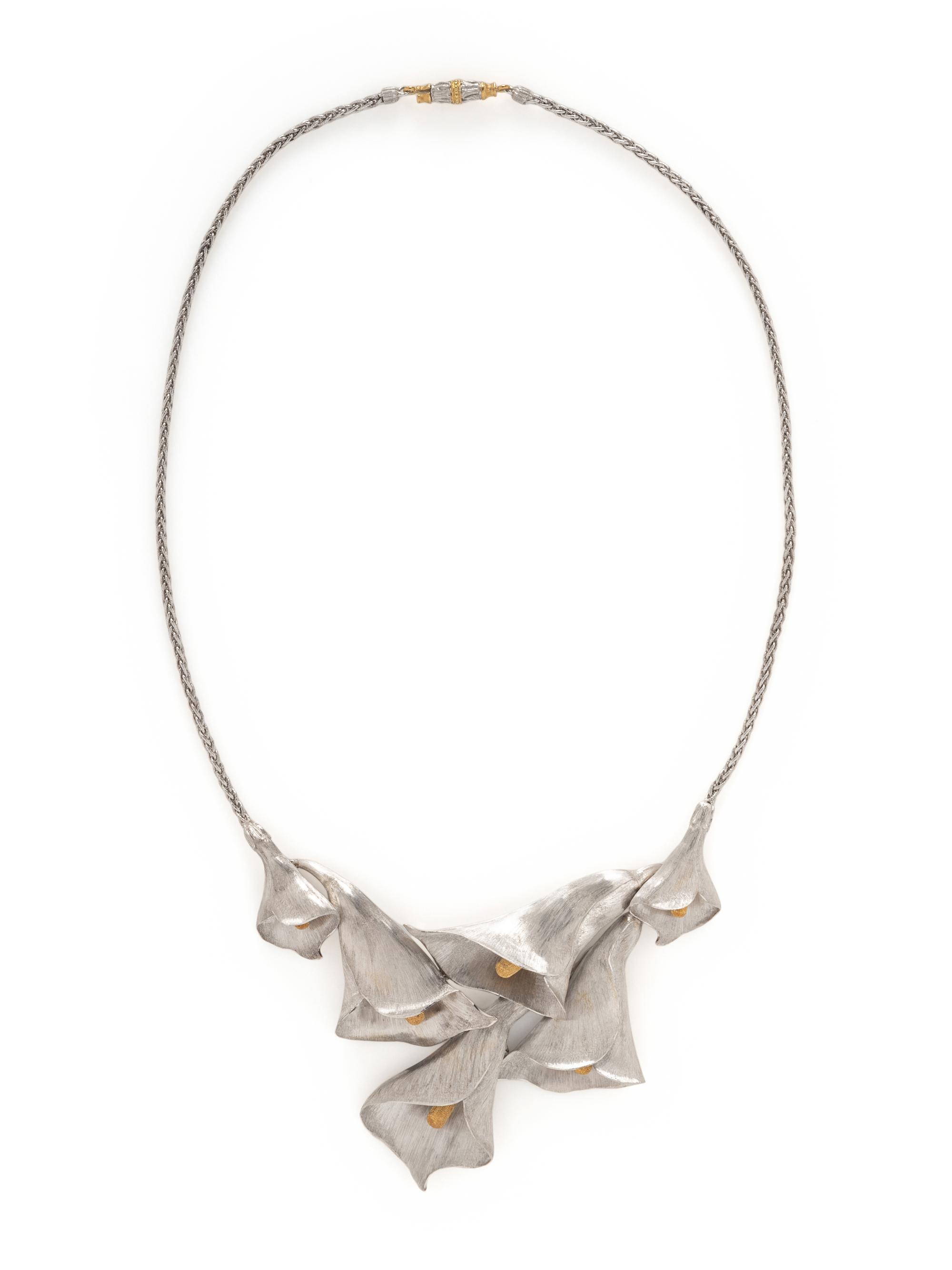 BUCCELLATI, BICOLOR GOLD CALLA LILY NECKLACE