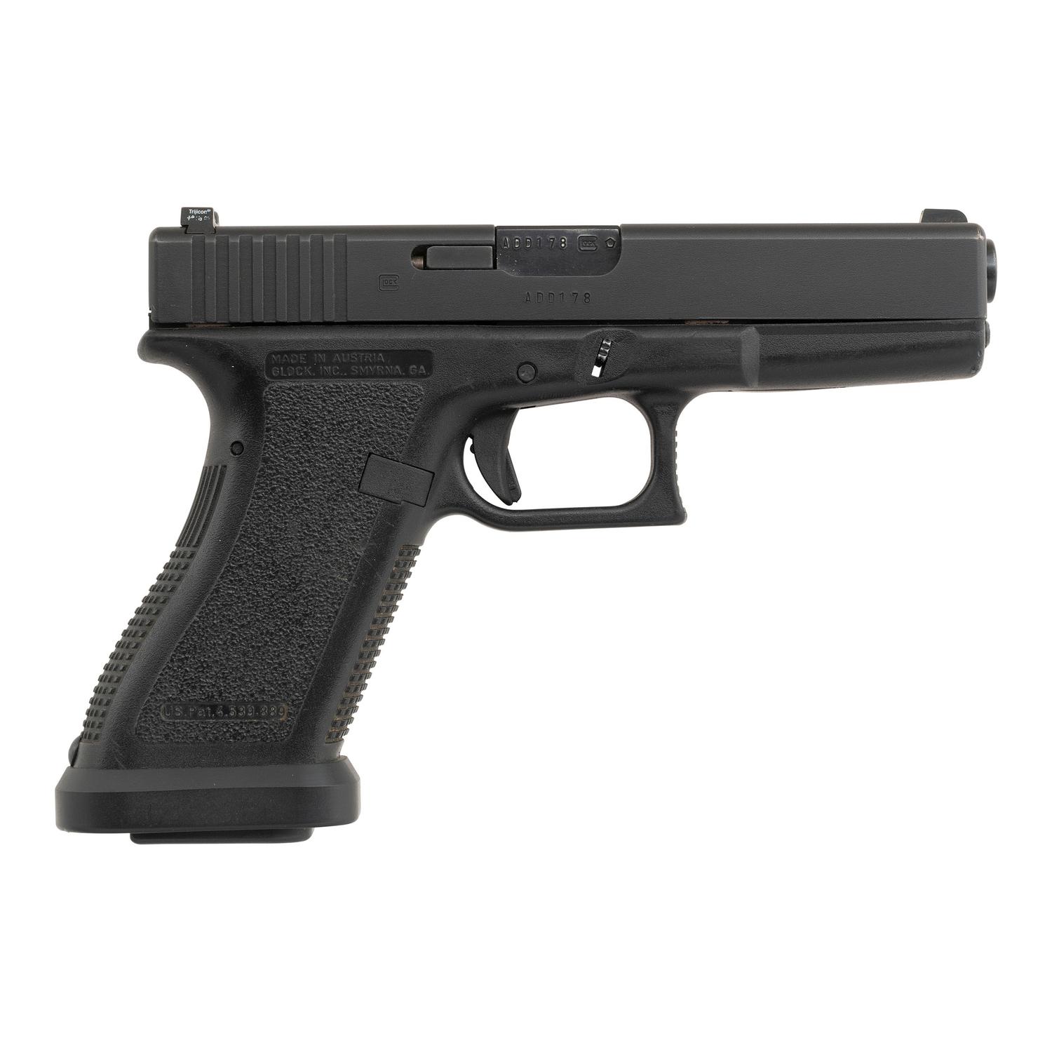 *Glock 17 Gen 2 with Flared Magazine Well Extension and Extended Controls