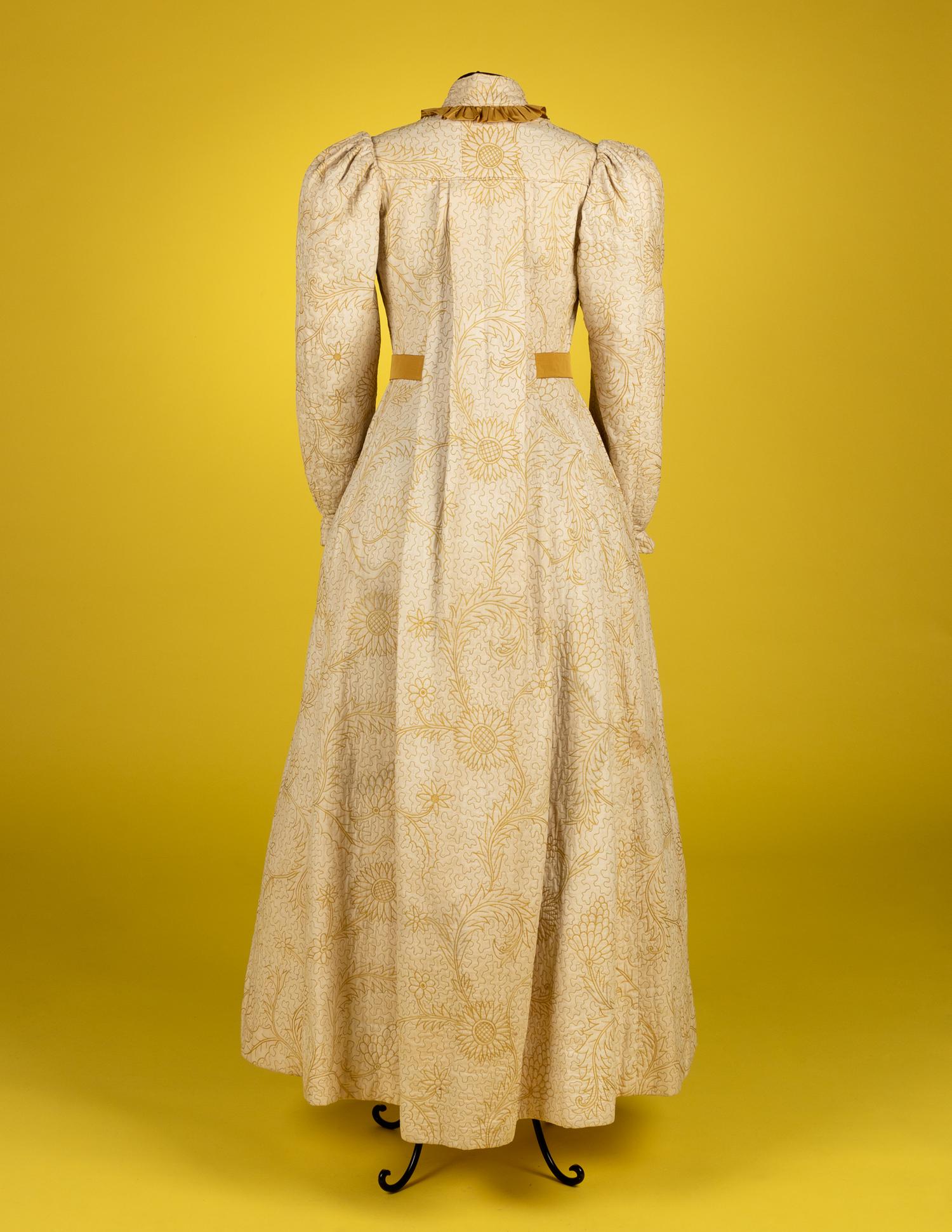 Embroidered White Cotton Wrapper, 1880