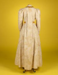 Embroidered White Cotton Wrapper, 1880