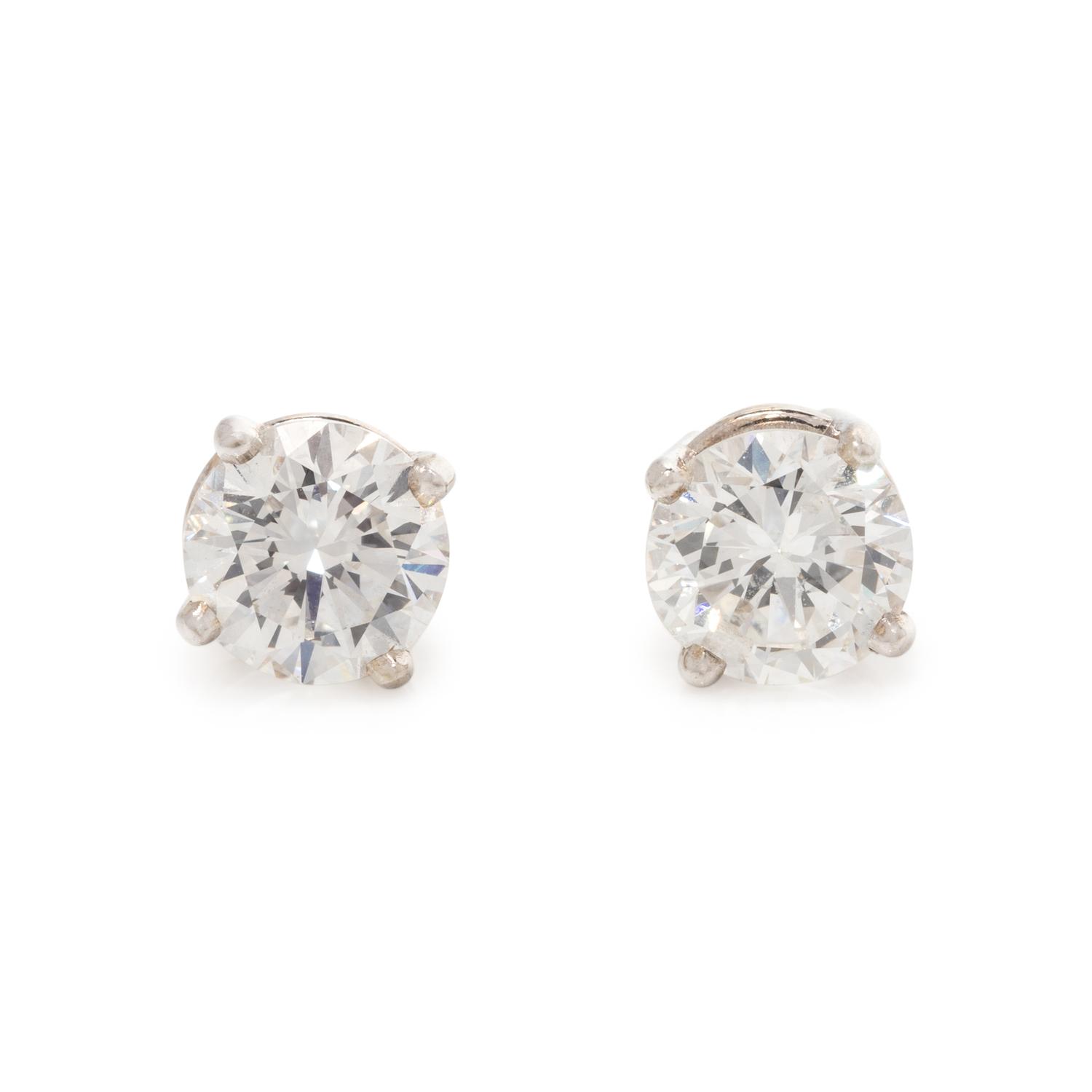 DIAMOND STUD EARRINGS
