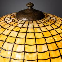 Table lamp