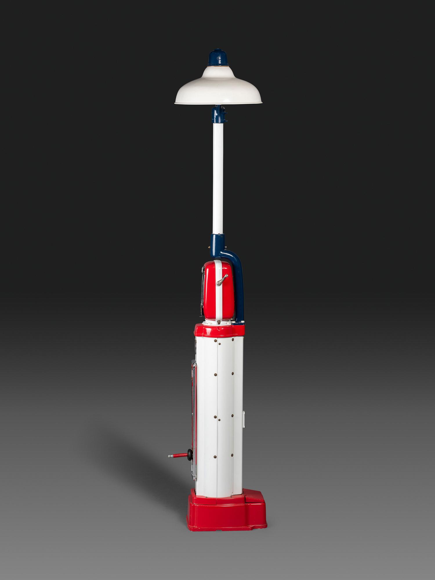An Eco Islander Air Meter with Light Pole