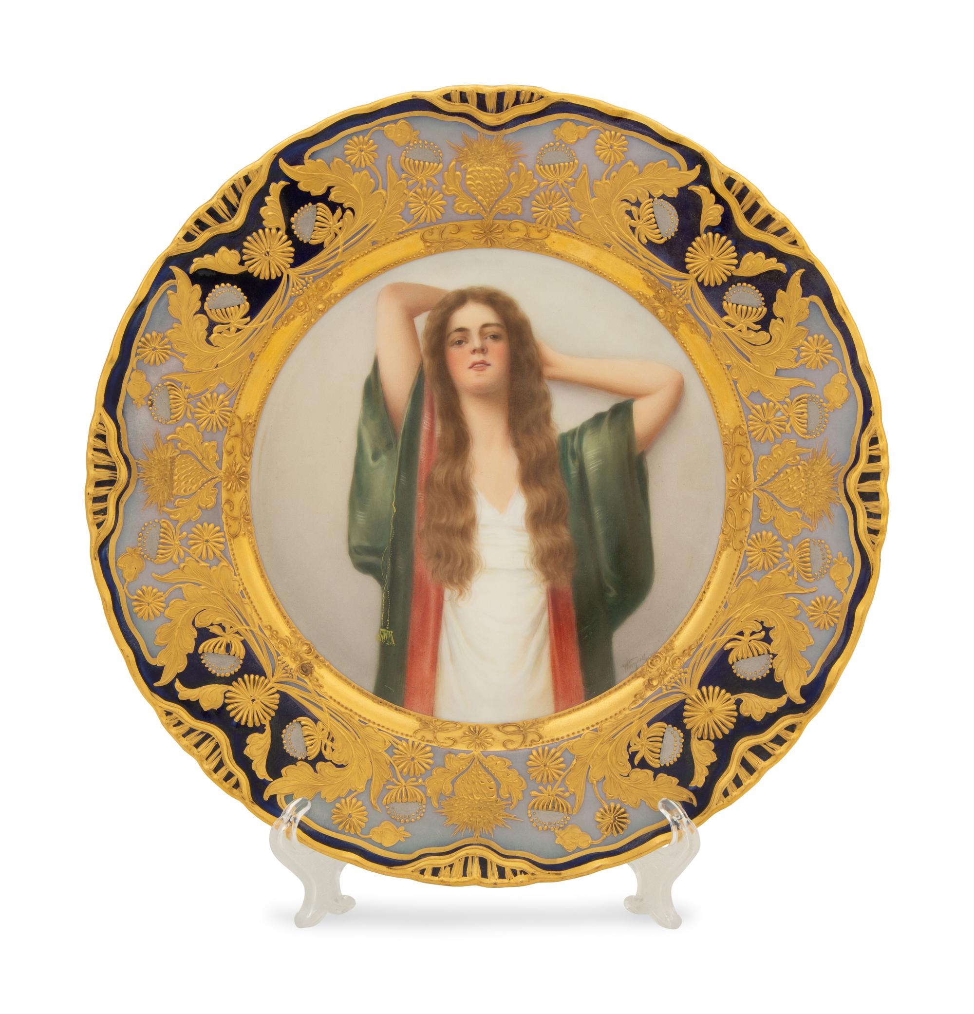 A Vienna Porcelain Cabinet Plate — 19TH CENTURY