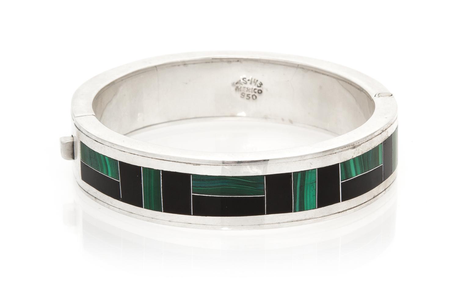 A Mexican Silver, Onyx and Malachite Bangle Bracelet, Mexico, 54.60 dwts.