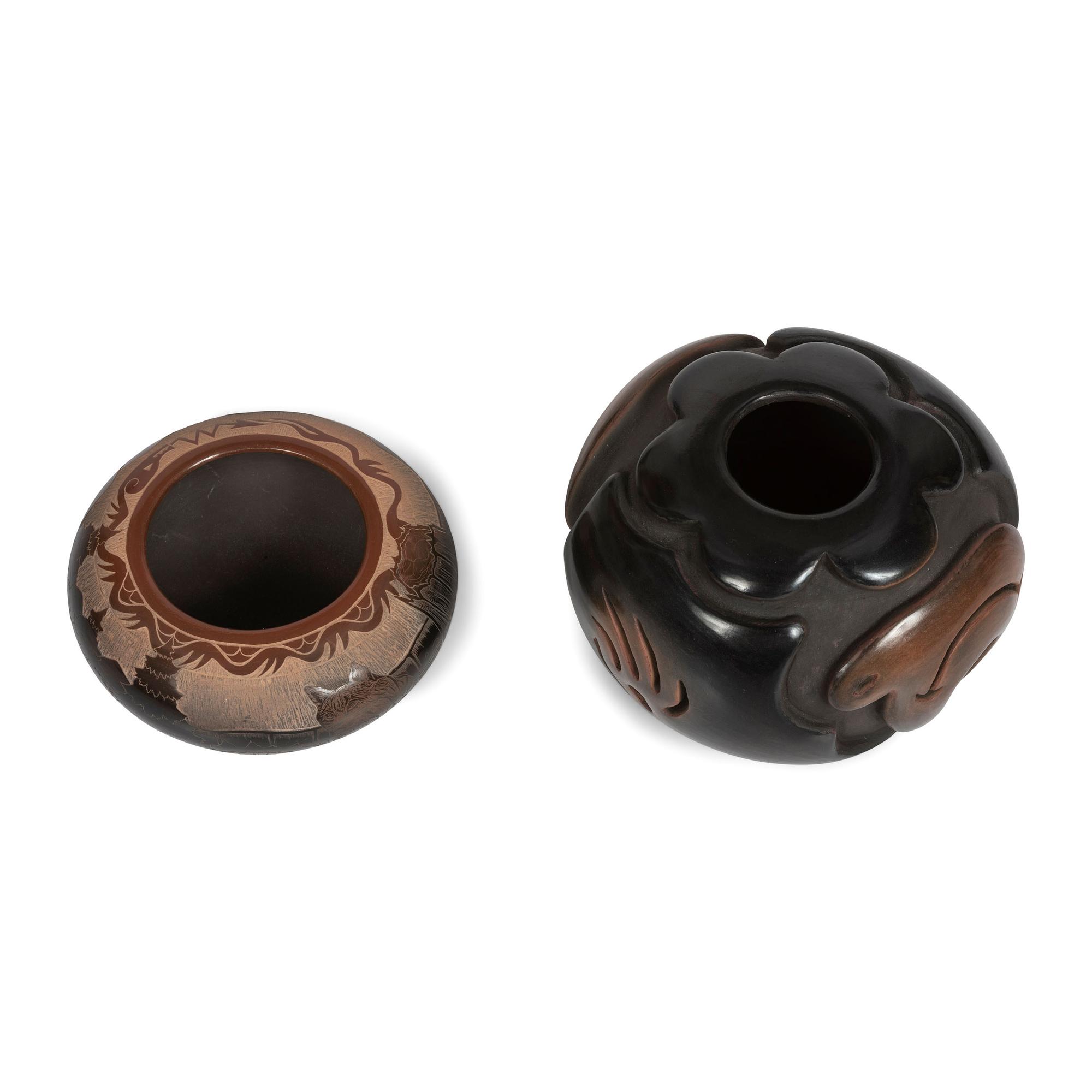 Santa Clara Black and Sienna Pottery Jars