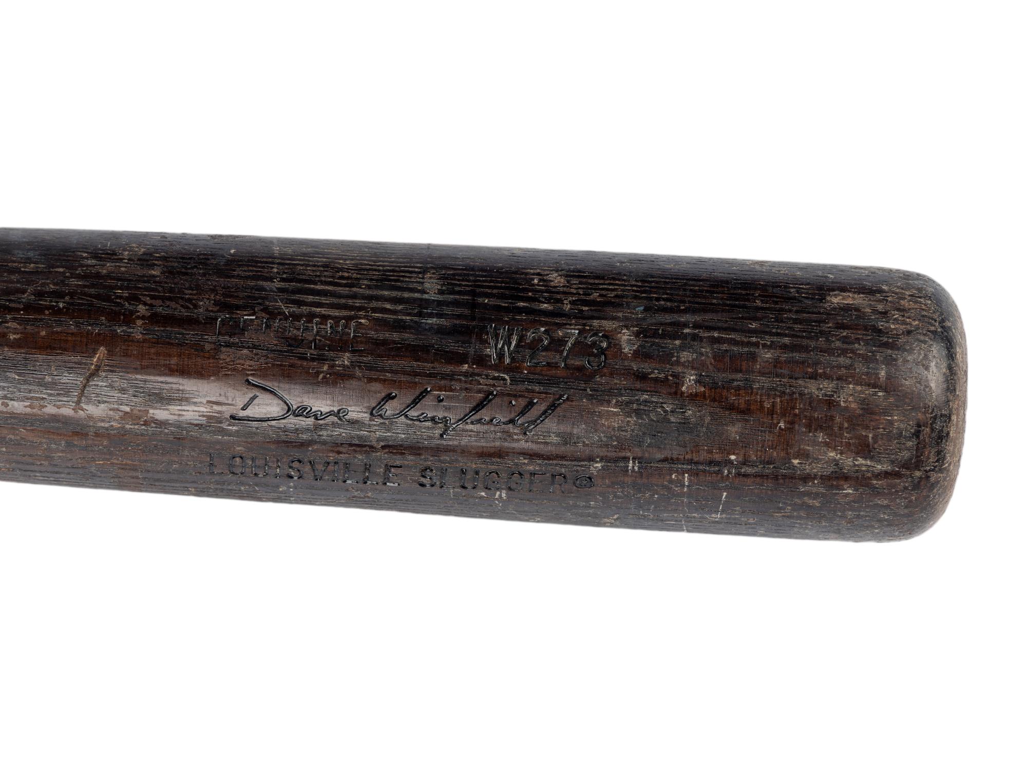 A Dave Winfield 1986-88 New York Yankees Game Used Lousiville Slugger Bat (MEARS A8)