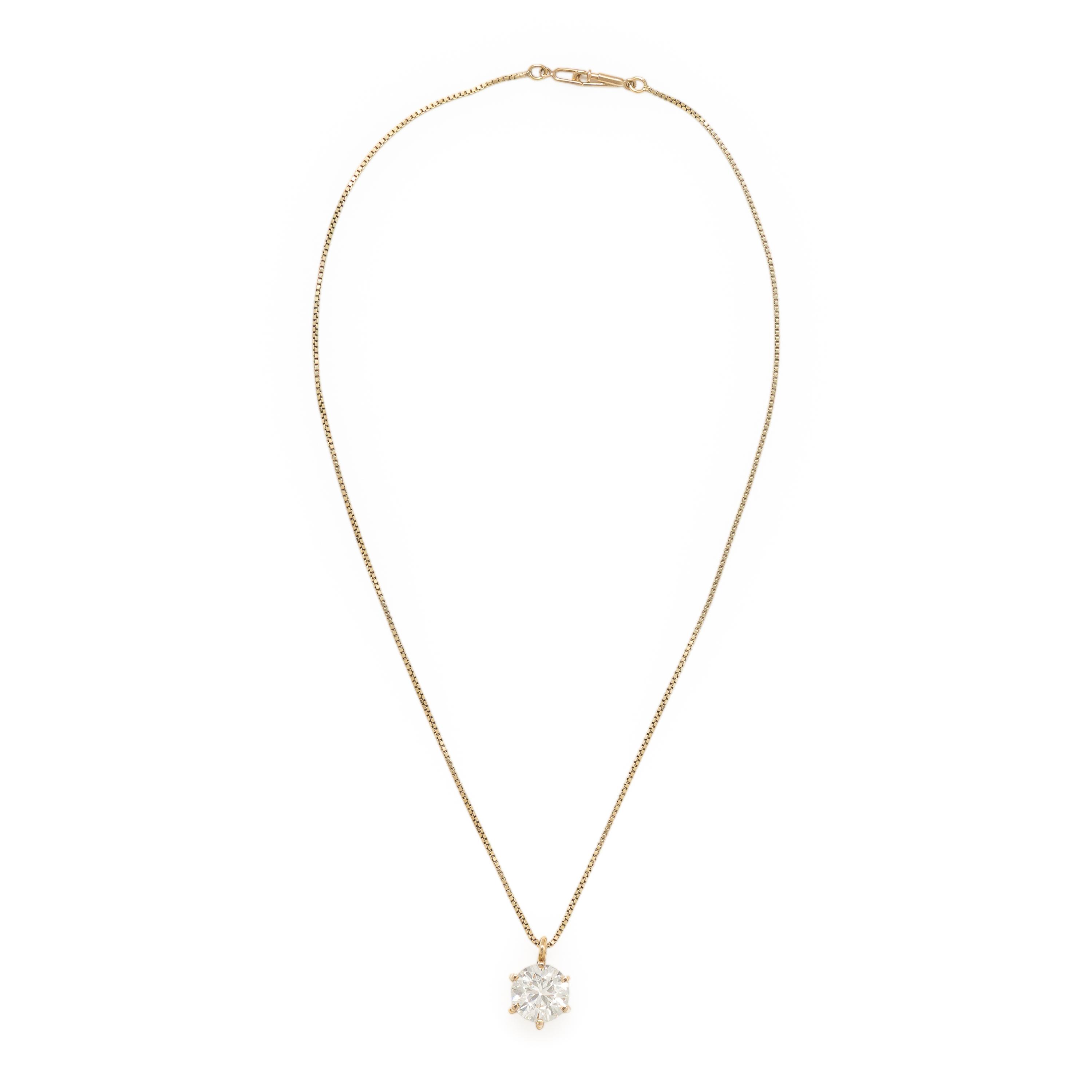YELLOW GOLD AND DIAMOND NECKLACE