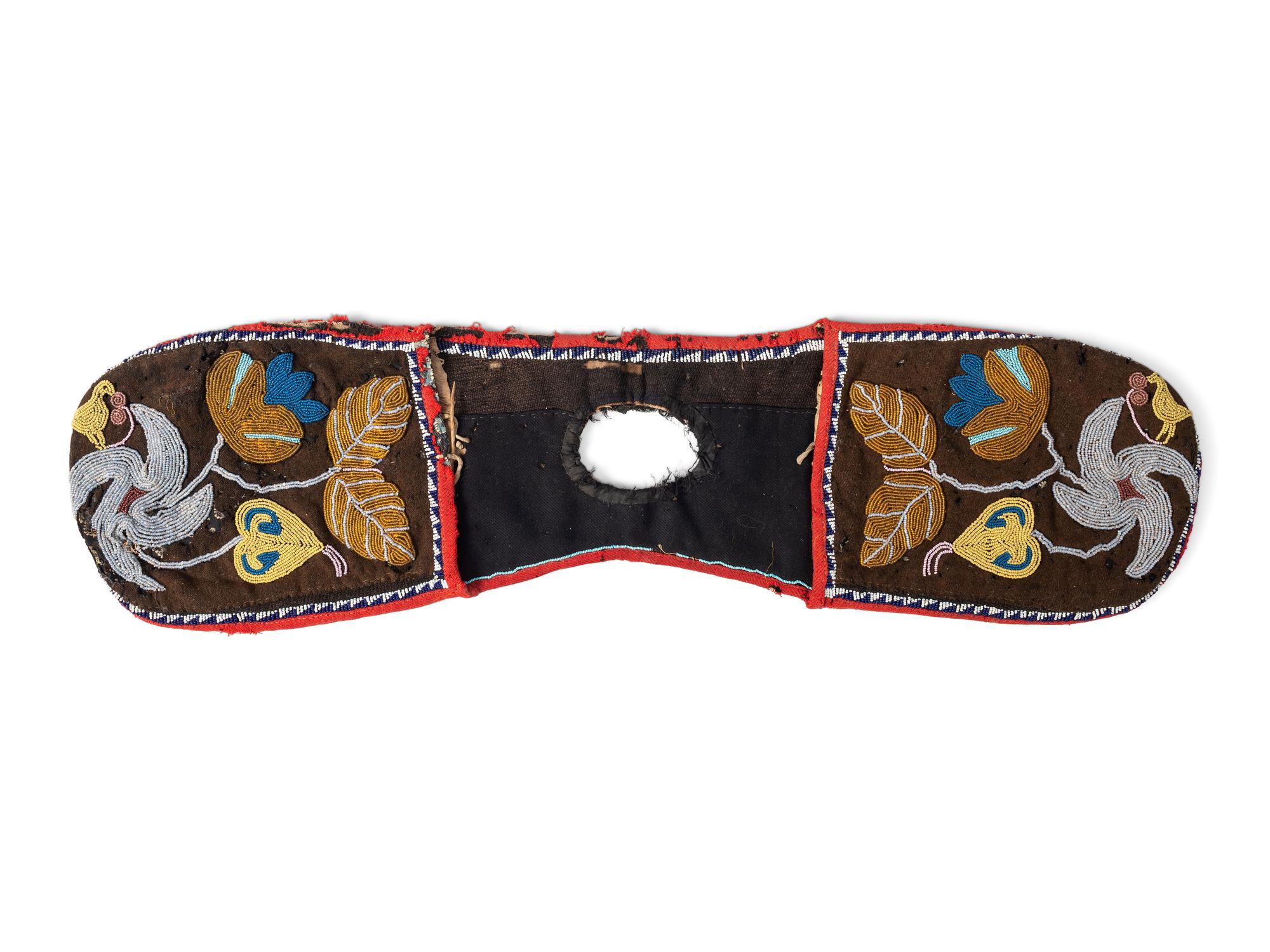 Plateau Beaded Wool Pommel Bag