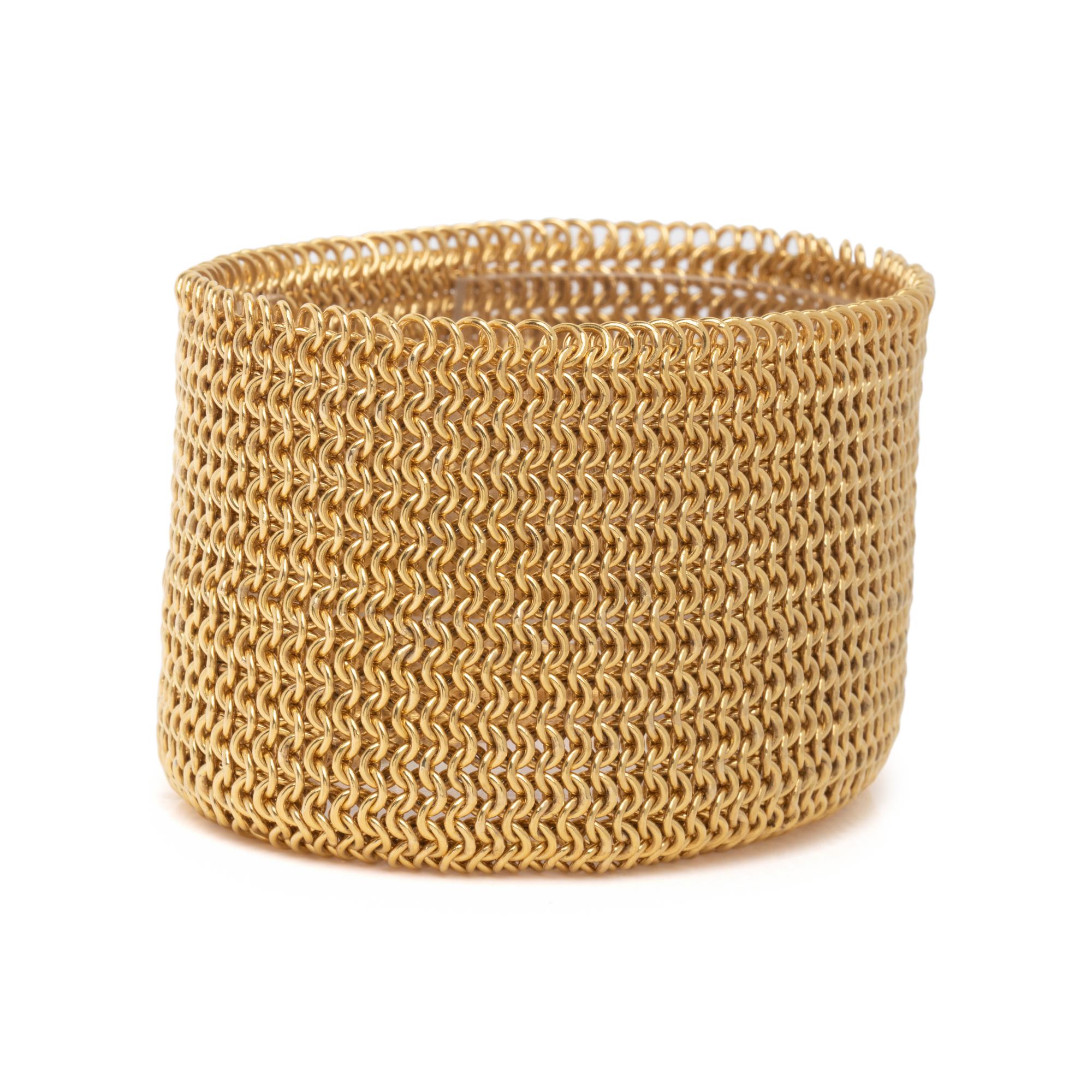 HIGH KARAT YELLOW GOLD MESH BRACELET