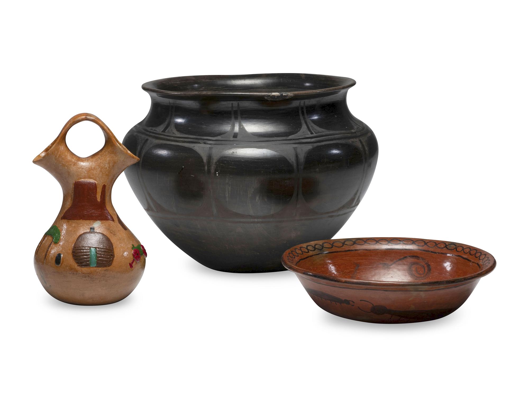 Kewa, Maricopa, and Navajo Pottery
