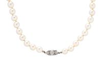 CULTURED PEARL NECKLACE