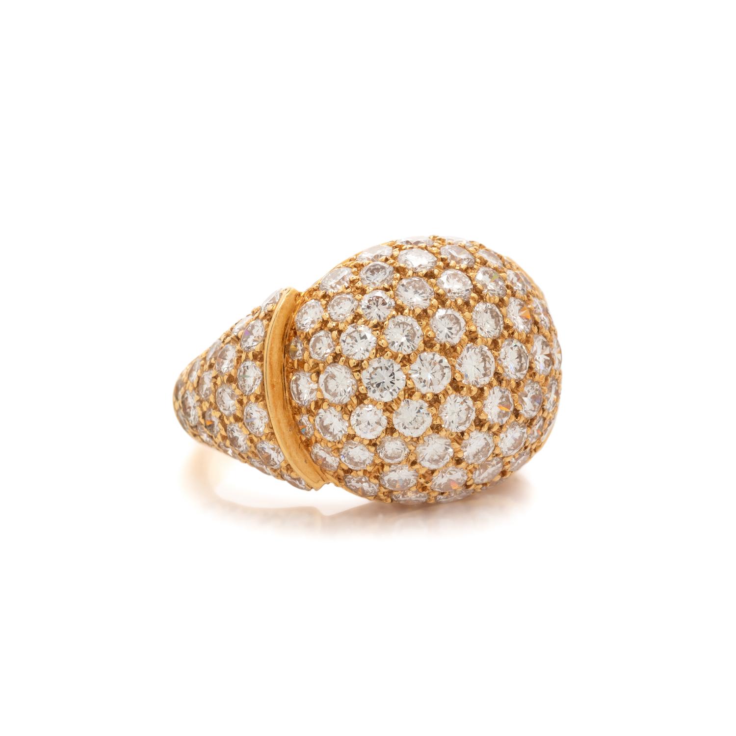 CARTIER, YELLOW GOLD AND DIAMOND BOMBÉ RING