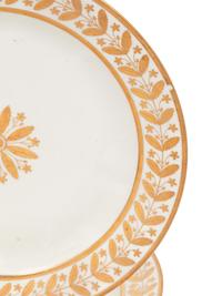 A Thirteen-Piece Sèvres Porcelain Dessert Service