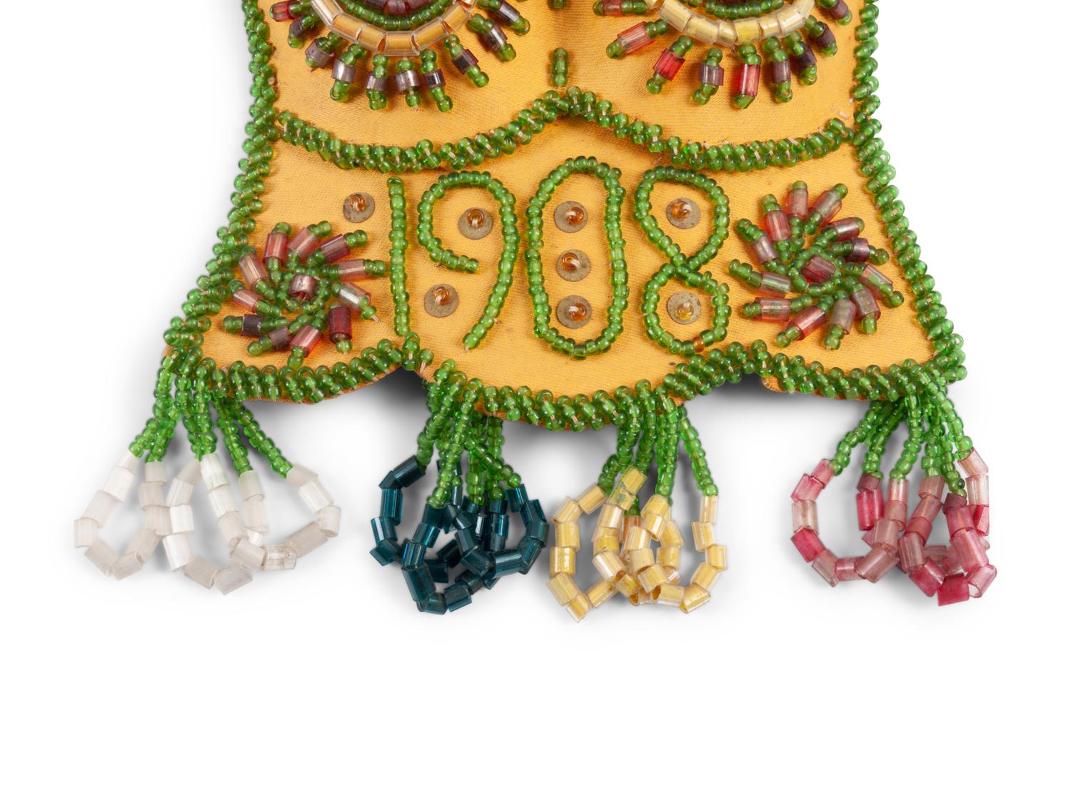 Haudenosaunee Beaded Whimseys, Wall Pockets