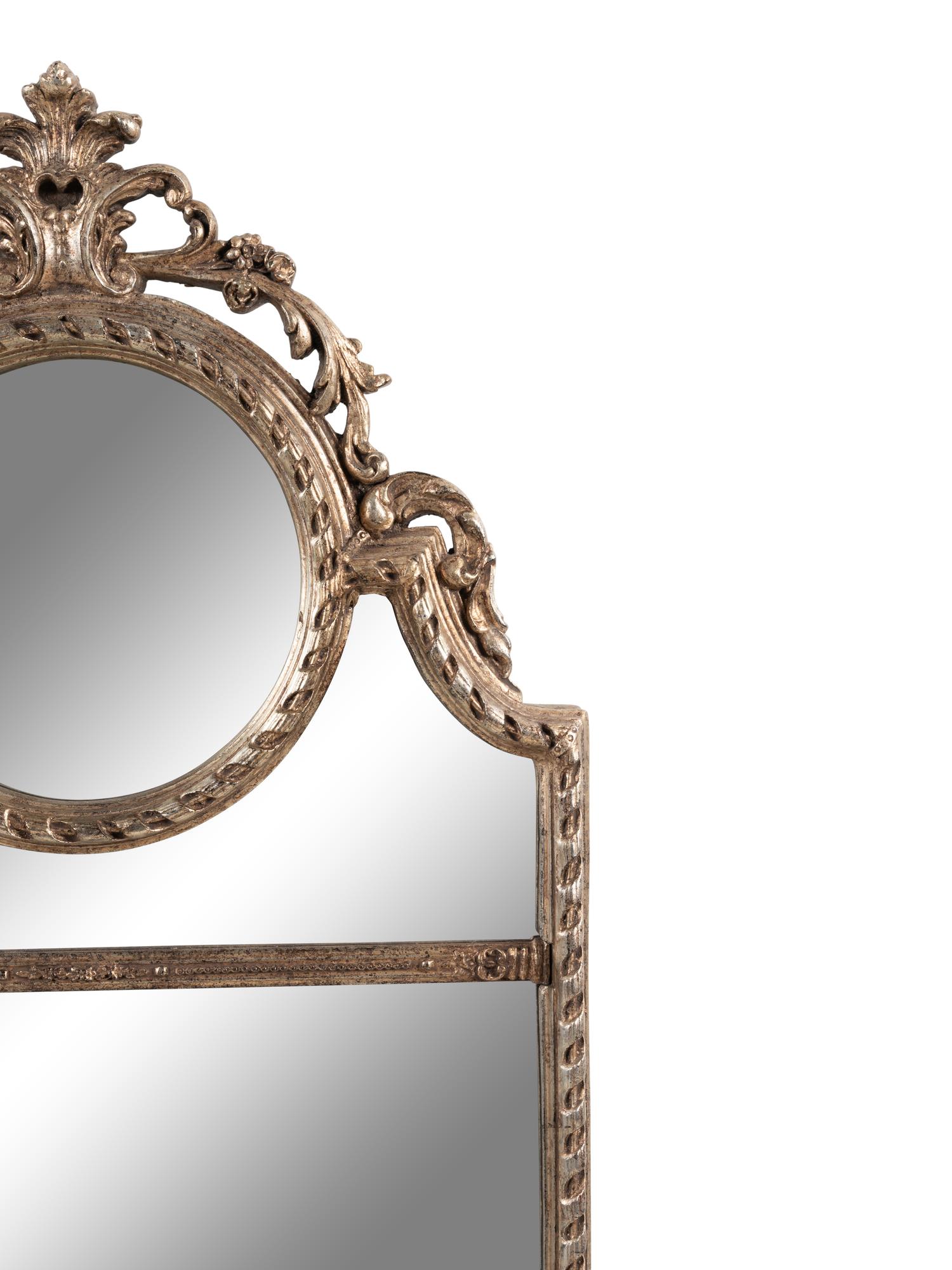 A Contemporary Neoclassical Style Silvered Wood Mirror