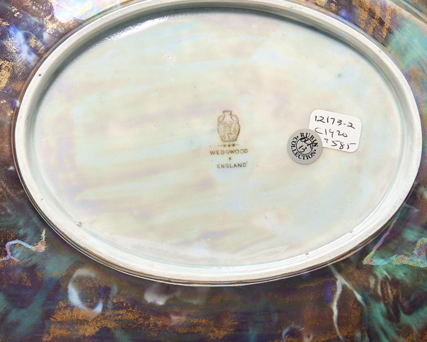 A Wedgwood Parcel-Gilt Fairyland Luster Shell-Form Dish
