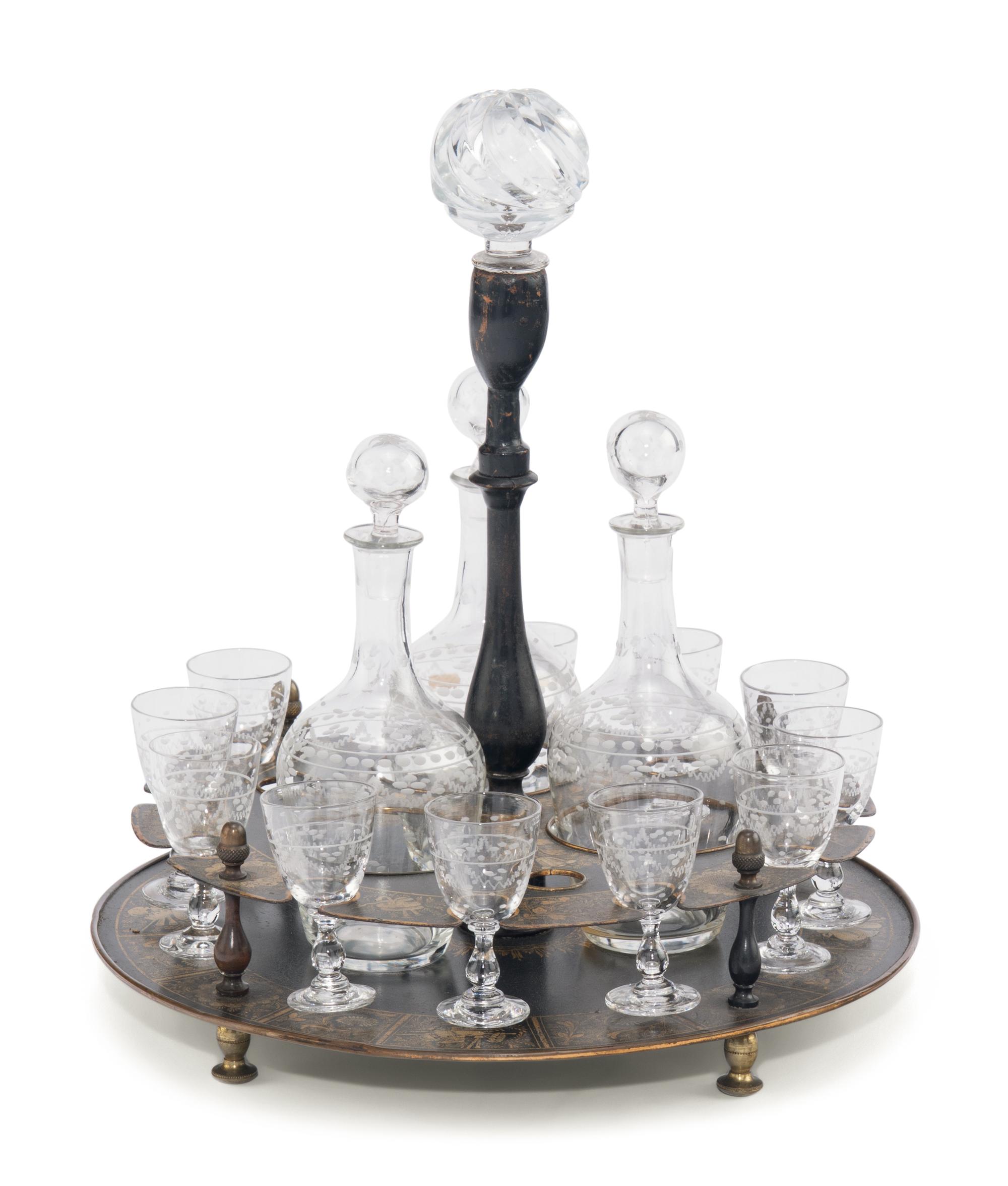 A Painted Tôle Cordial Caddy