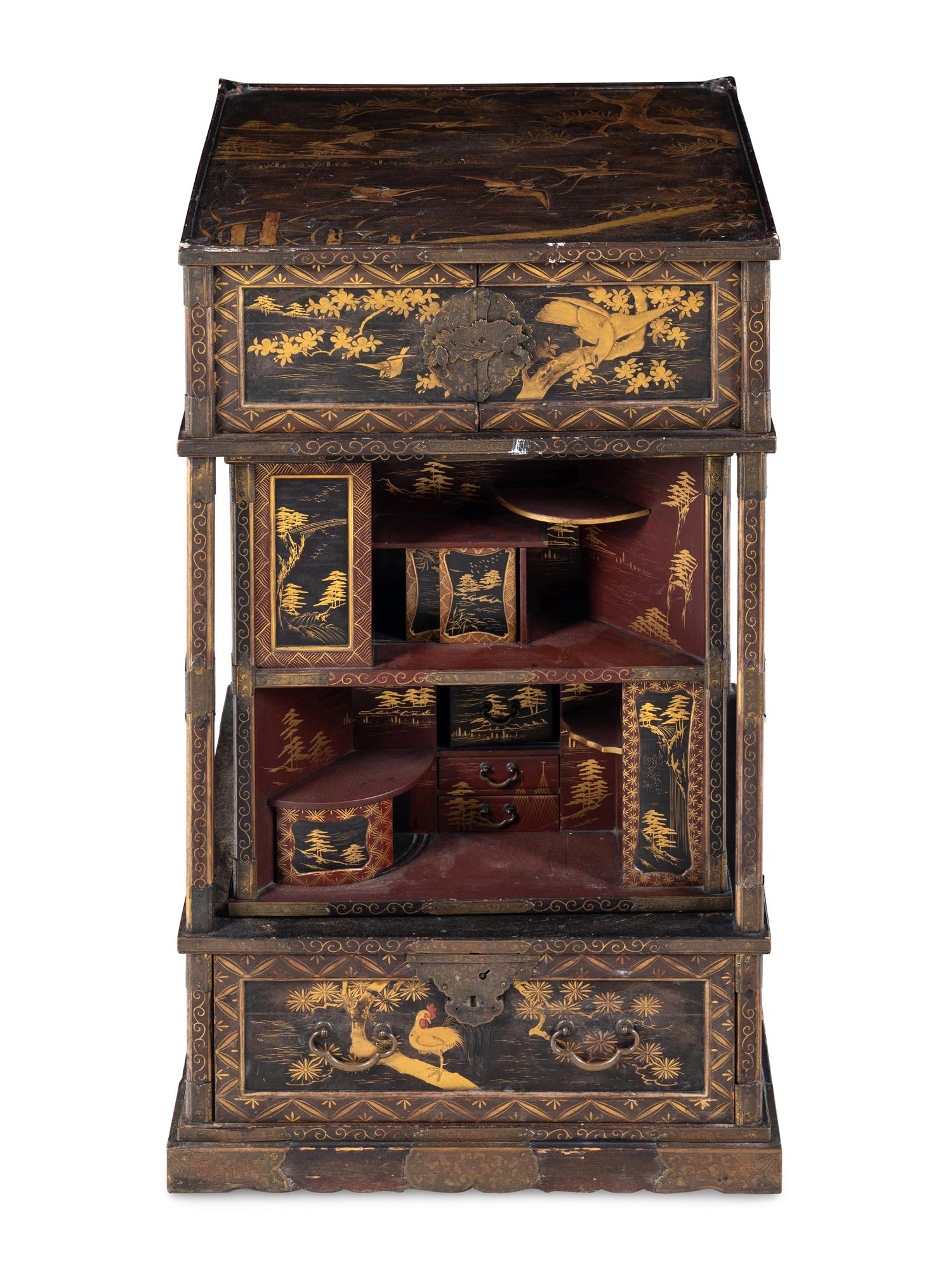 A Japanese Gold, Red, and Brown Lacquer Displaying Cabinet, Kazaridana