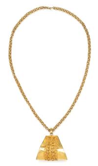 A Yellow Gold Pendant, 24.90 dwts.