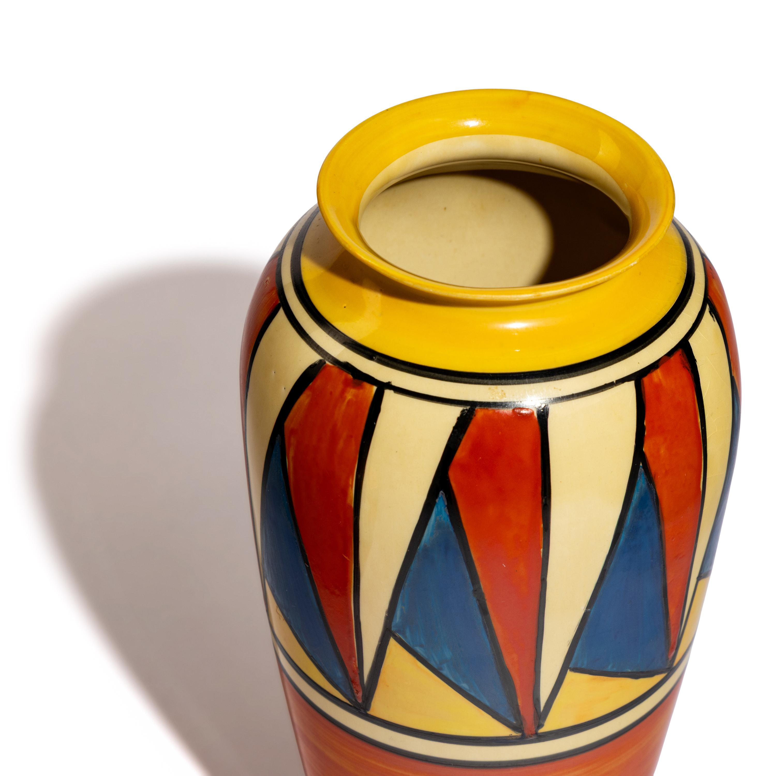 Bizarre pattern, vase and lidded jar