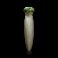 A Chinese Greyish-White Jade Snuff Bottle, 18th/19th Century