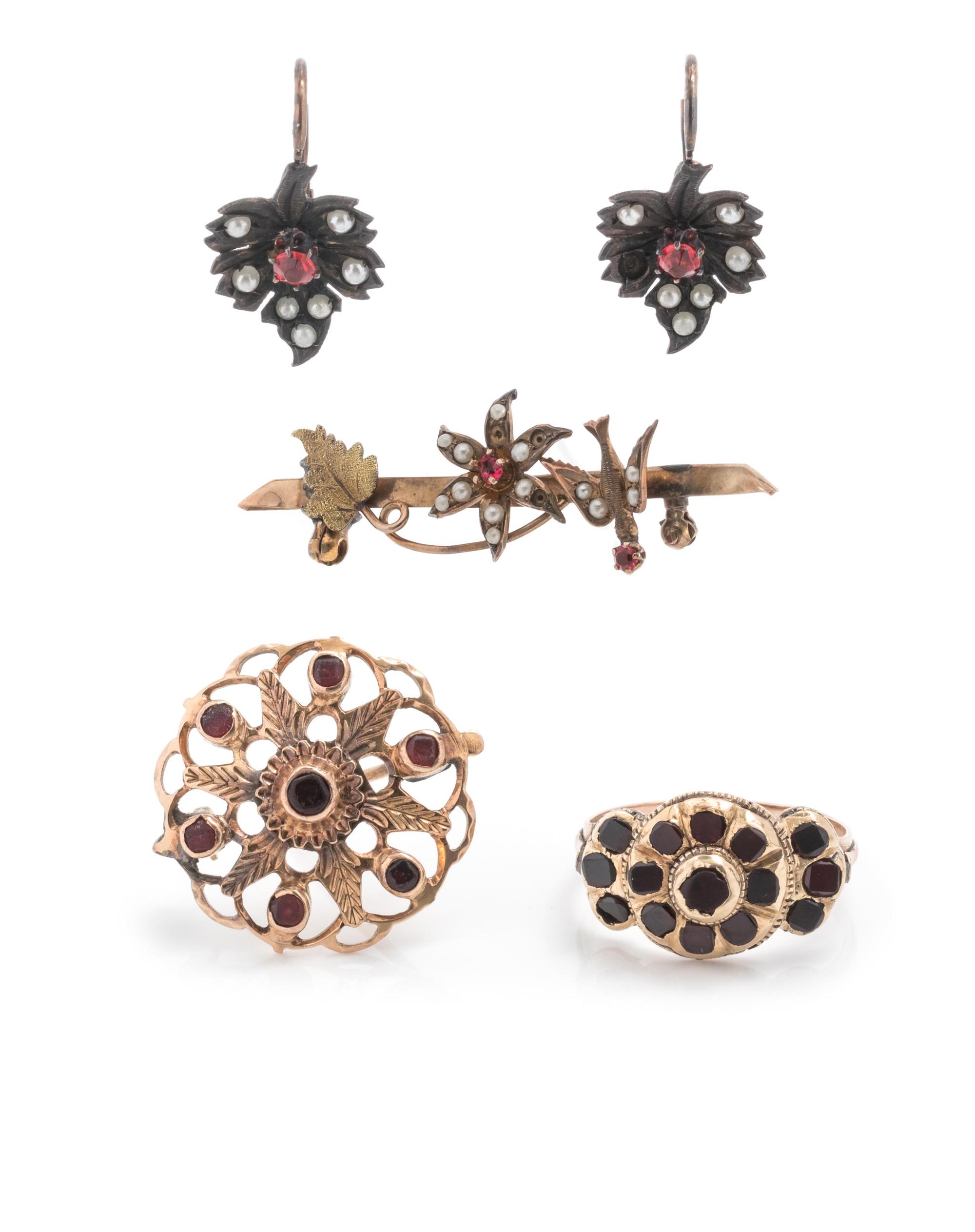COLLECTION OF GEMSTONE JEWELRY