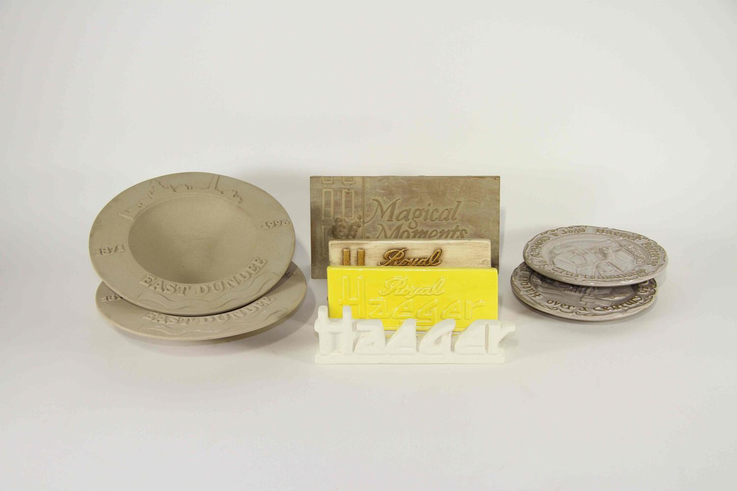 A Collecton of Haeger Pottery Articles Diameter of largest 10 1/2 inches.
