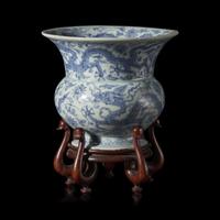 A Rare Chinese Blue and White Porcelain 'Dragon' Spittoon, Zhadou, Zhengde Mark and Period 明正德 青花穿花龍紋渣斗