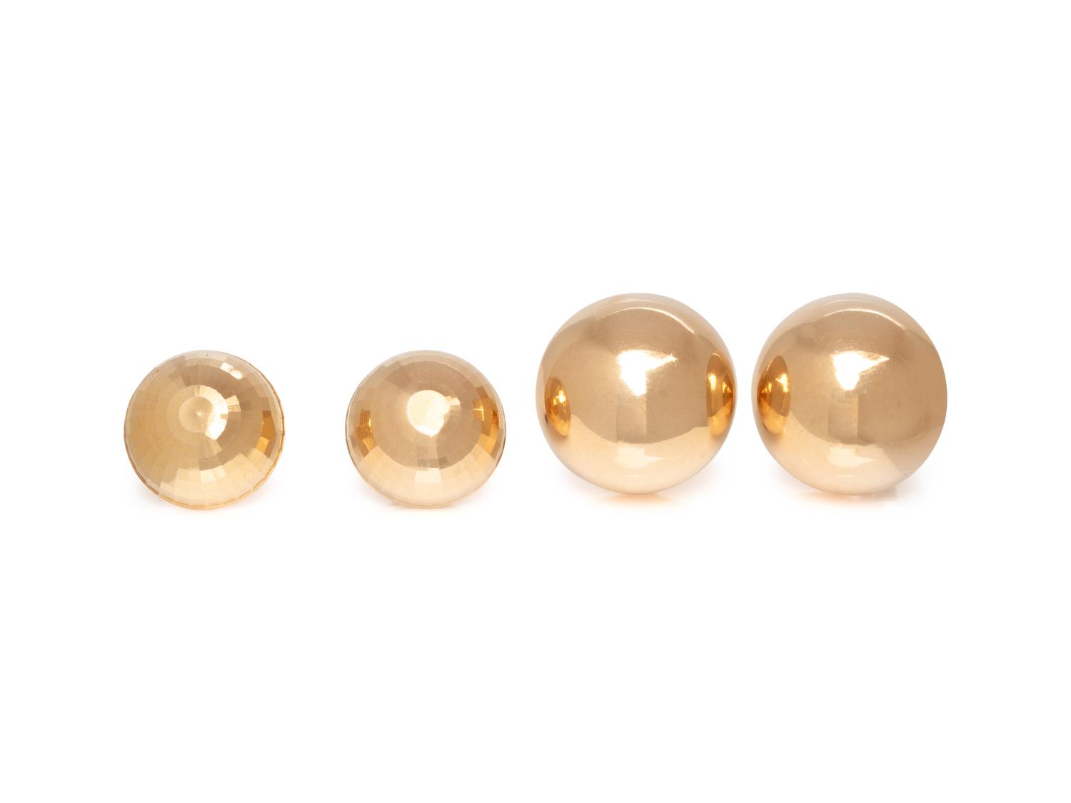 COLLECTION OF YELLOW GOLD EARRINGS