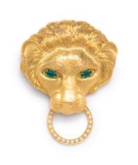 YELLOW GOLD AND DIAMOND LION PENDANT
