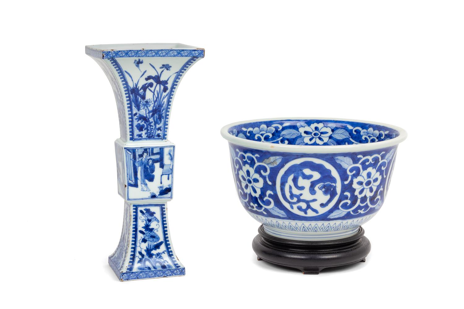 Two Chinese Blue and White Porcelain Articles