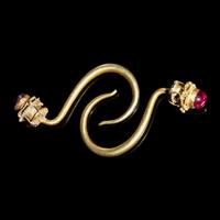 A Pair of Chinese Ruby Inset Gold 'Chrysanthemum' Earrings, Dingxiang, Ming Dynasty 明 金嵌寳花頭丁香一對