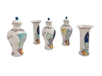 A Chinese Export Porcelain Five-Piece Tobacco Leaf Garniture