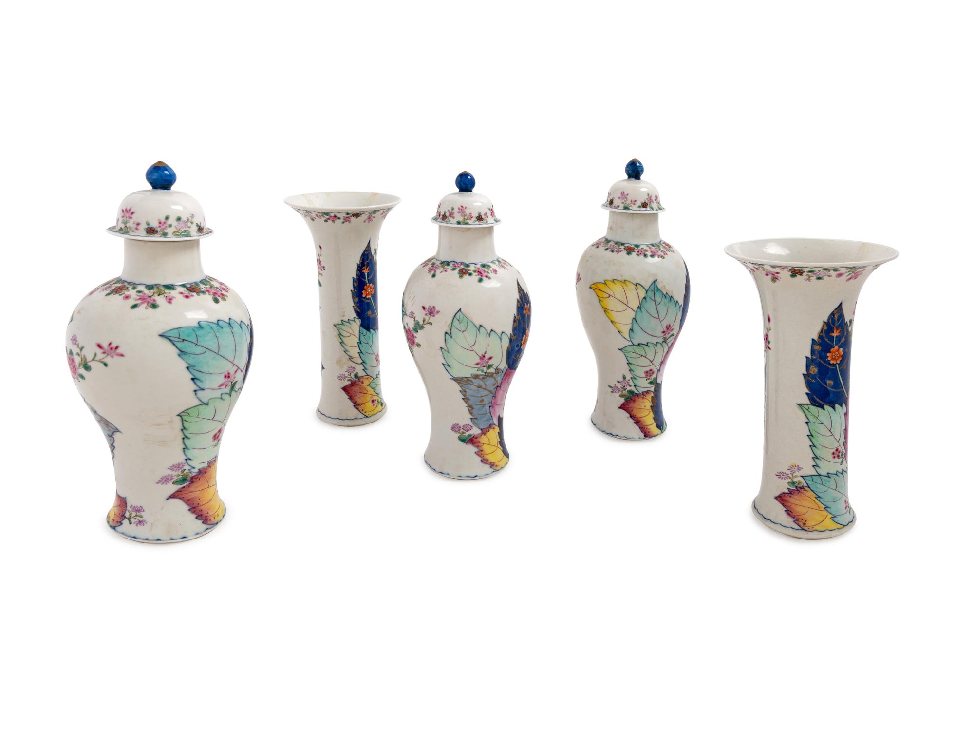 A Chinese Export Porcelain Five-Piece Tobacco Leaf Garniture