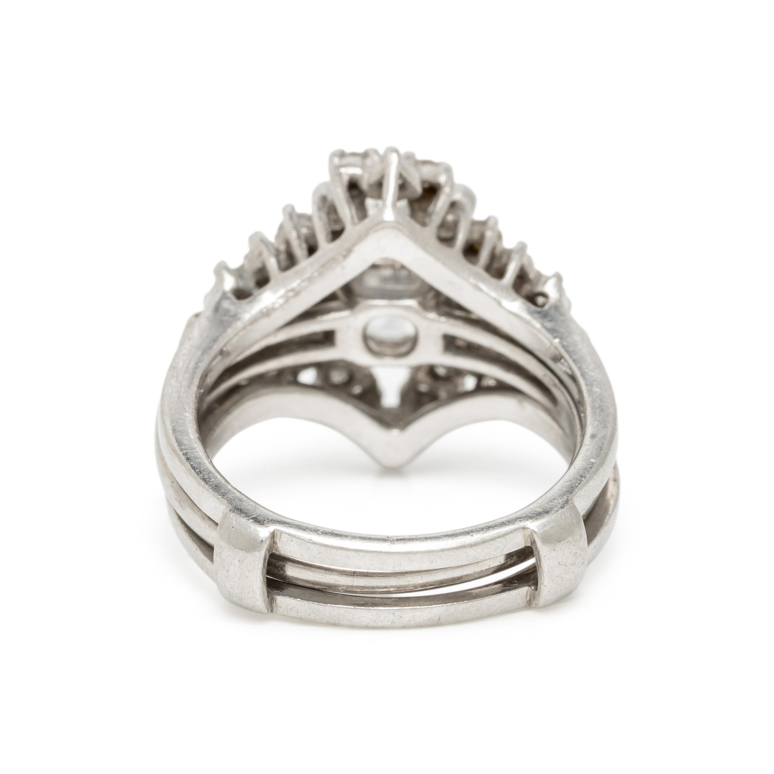 DIAMOND AND PLATINUM RING WITH JACKET