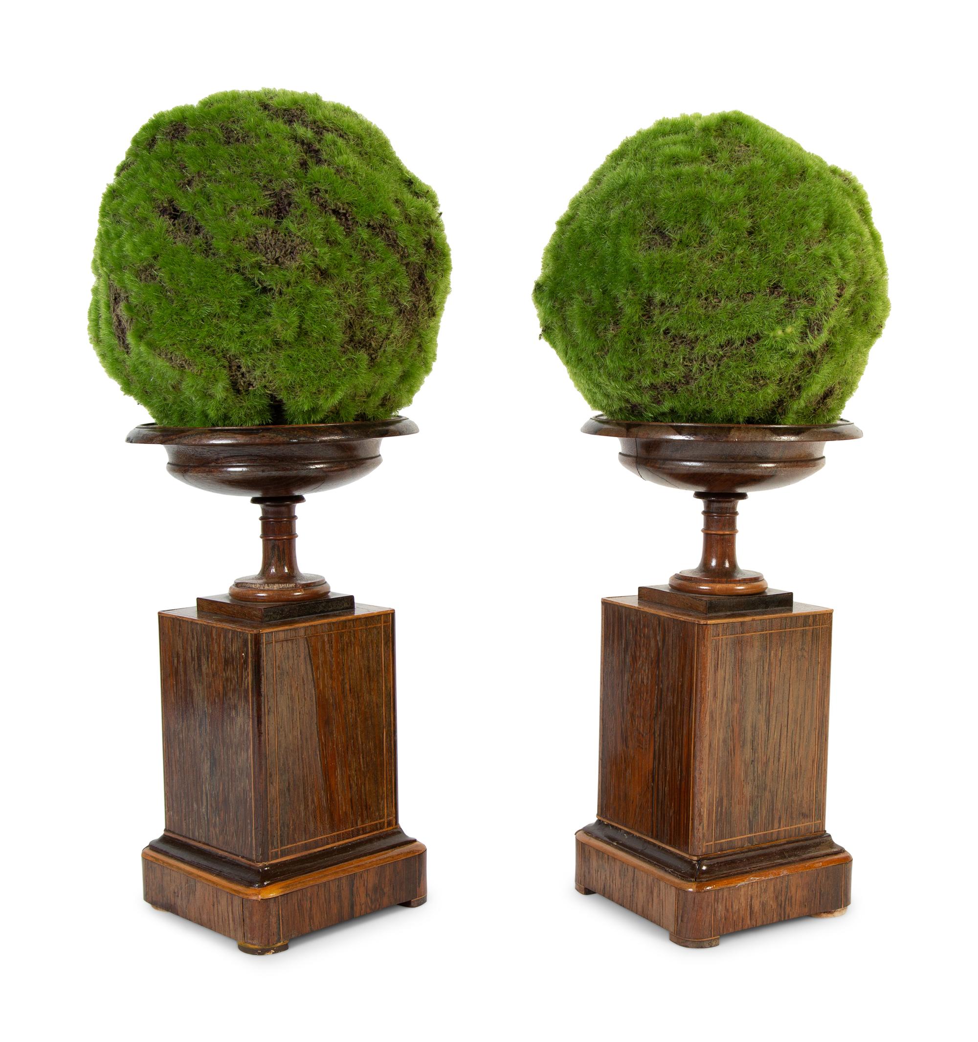 A Pair of Marquetry Inlaid Mahogany Compotes — 19TH/20TH CENTURY