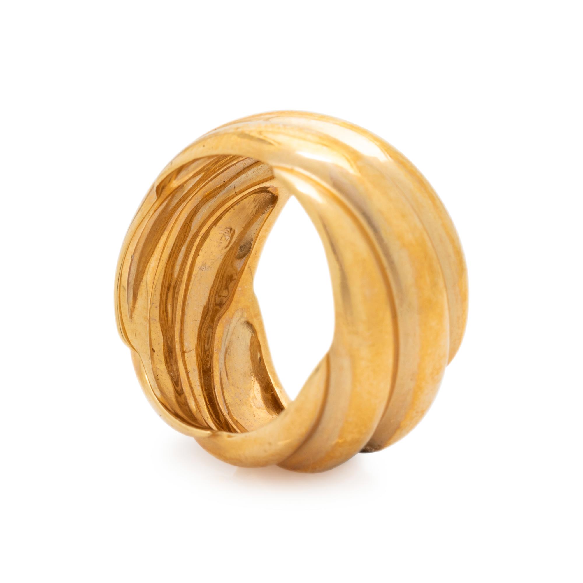 YELLOW GOLD RING