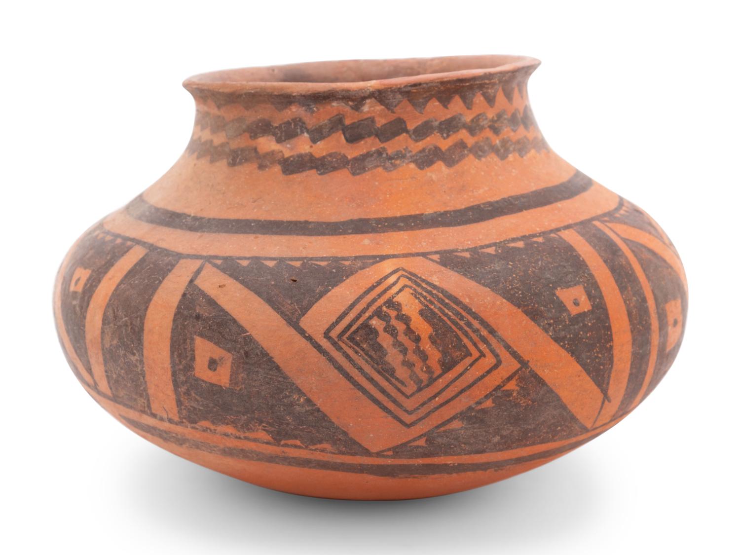 Jeddito Black-on-Red Pottery Jar