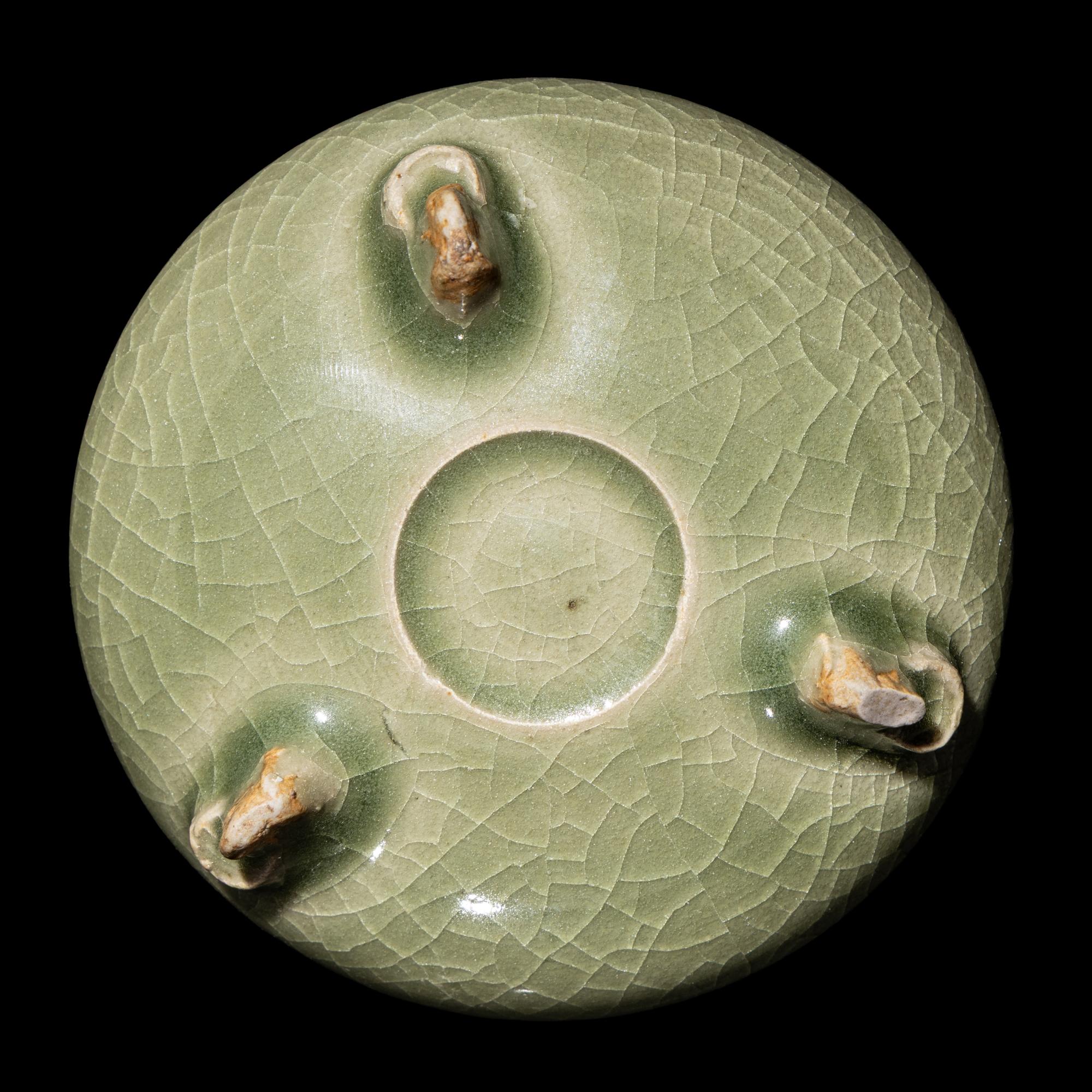 A Chinese Celadon Glazed Tripod Incense Burner — 青釉三足爐