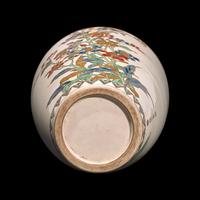 A Japanese Satsuma Floral Decorated Pottery Vase, Signed Chikusan, Meiji Period 日本明治時代 薩摩燒花卉圖賞瓶