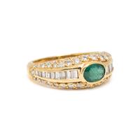 EMERALD AND DIAMOND RING