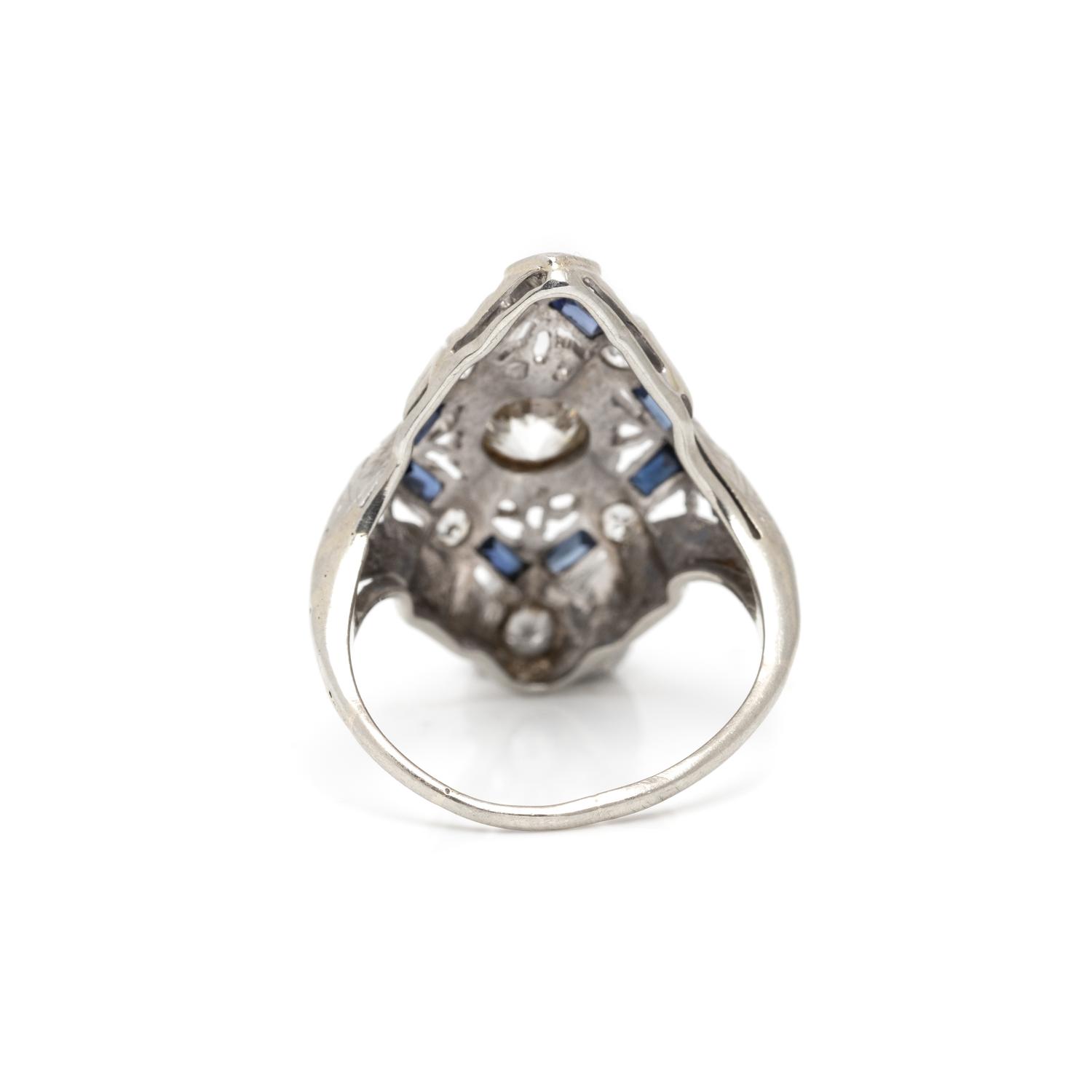 ART DECO, WHITE GOLD AND DIAMOND RING