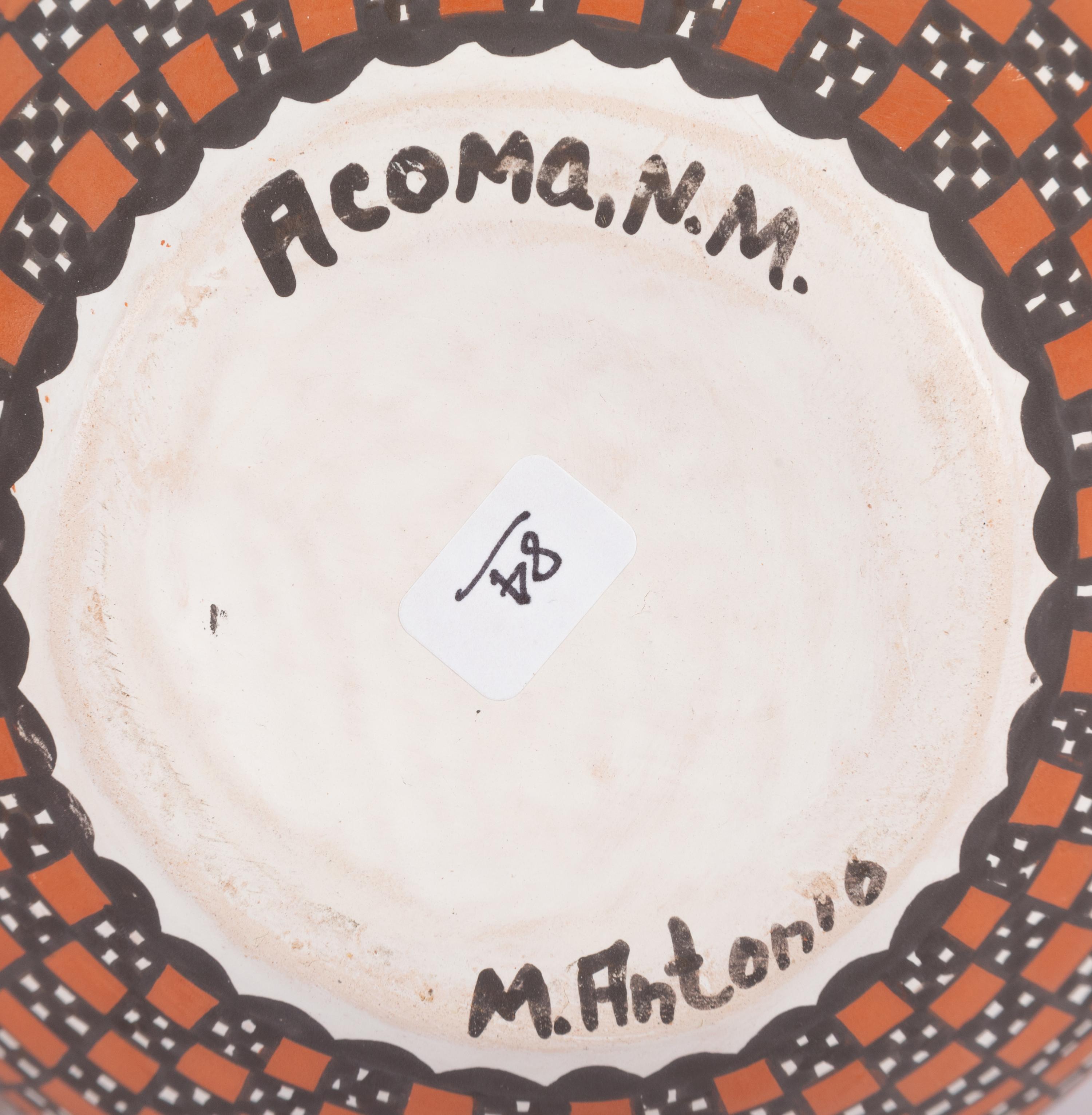 Collection of Navajo and Pueblo Pottery
